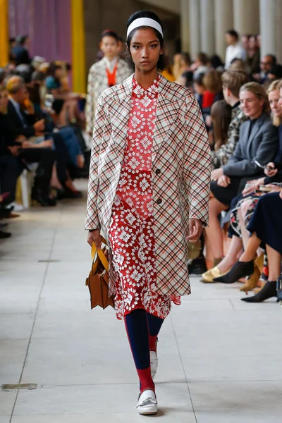 Look 20